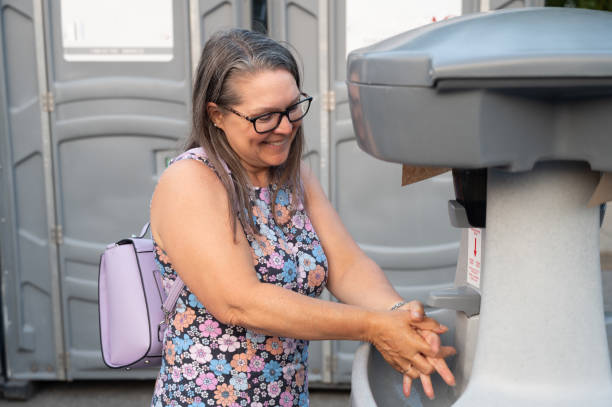 Portable sink rental in Oak Hill, WV